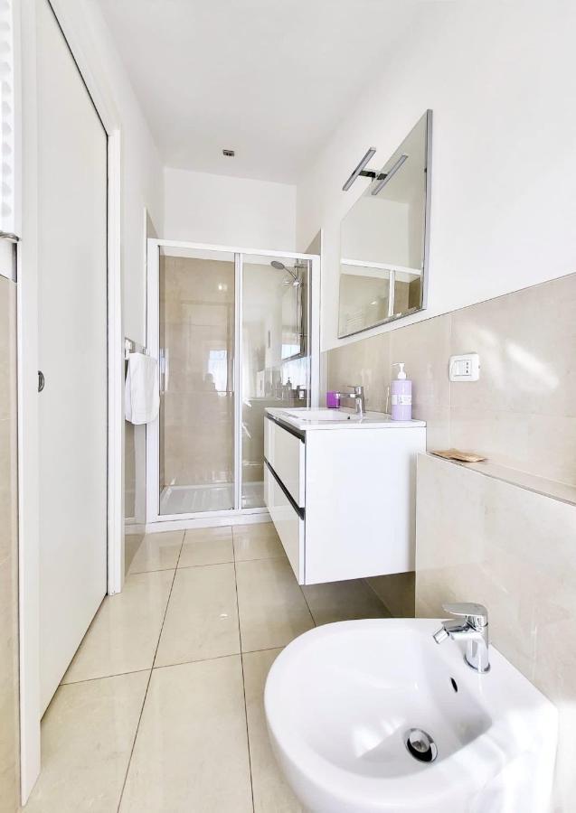 D Annunziohouse Bed & Breakfast Martinsicuro Bagian luar foto